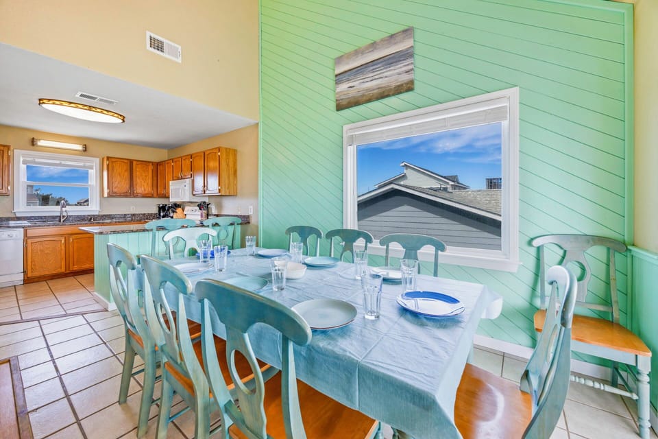 Surf or Sound Realty - 281 - Paradise Found - Dining Area -1