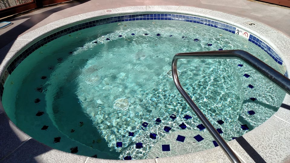 Outdoor hot tub!