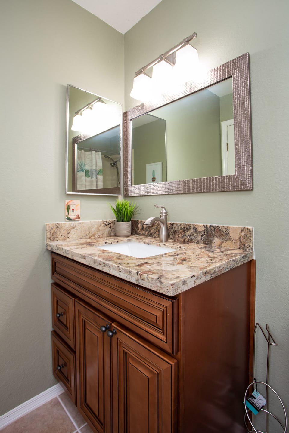 guest bathroom