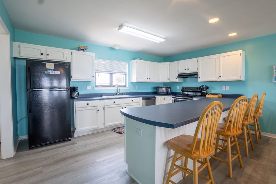 Kitchen and Island