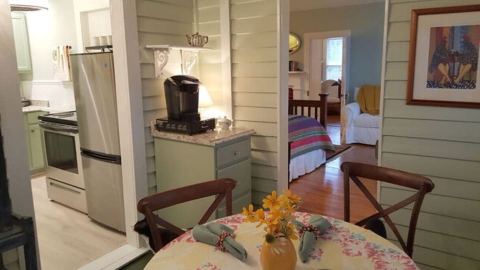Coffee bar with Keurig coffee maker & supplies