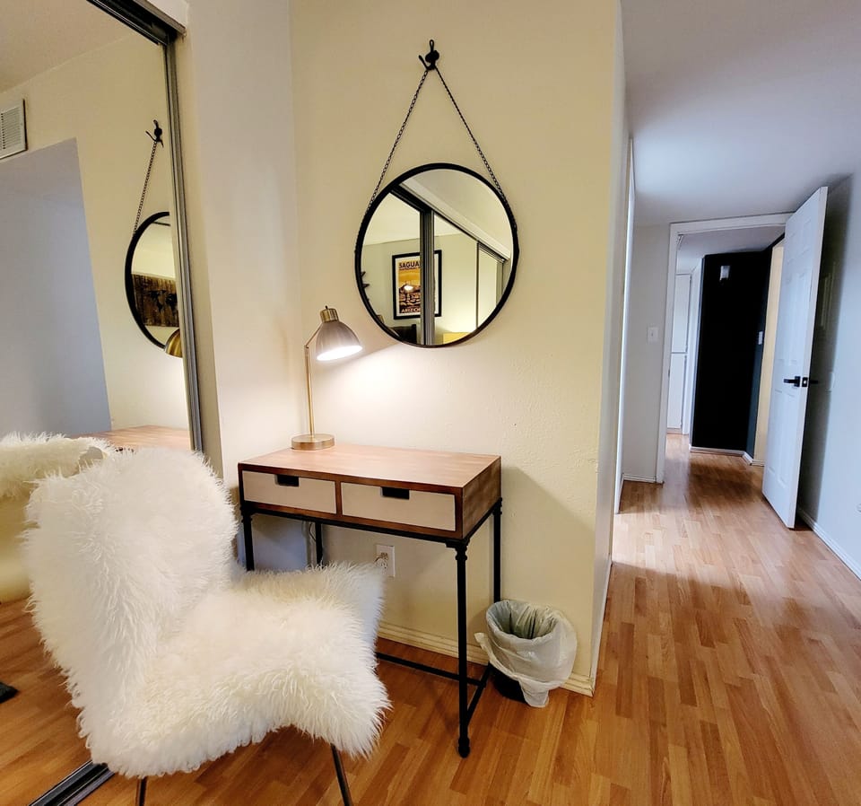 Desk space or writing area inside King suite.