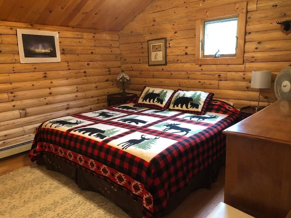 Master Bedroom with king size bed