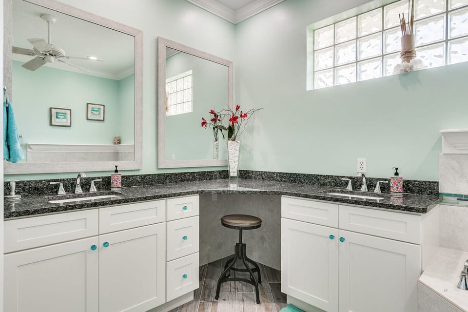 Master bath.
