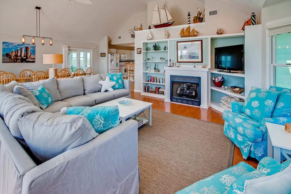 Surf-or-Sound-Realty-Forever-Sunshine-868-Great-Room-8