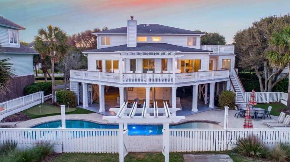 3302 Palm Blvd- Barbados