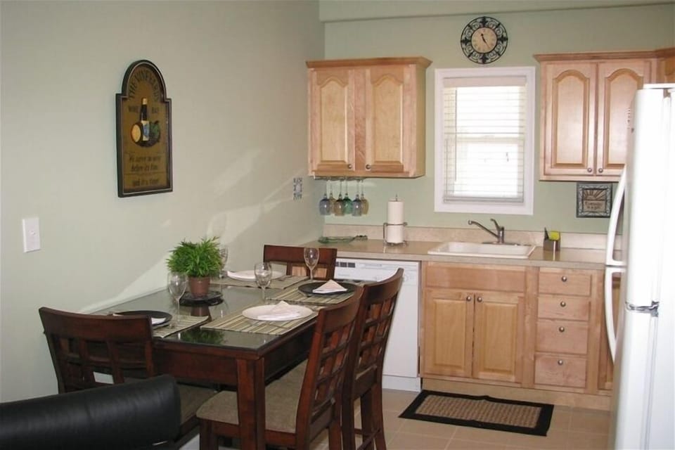 Dining Area / Kitchen