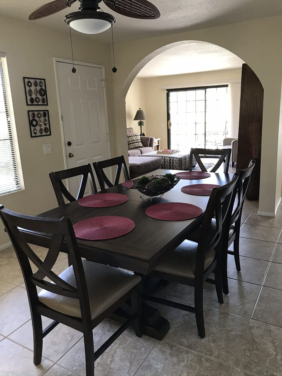Elegant Dining Room Set - Seats up to 6 people