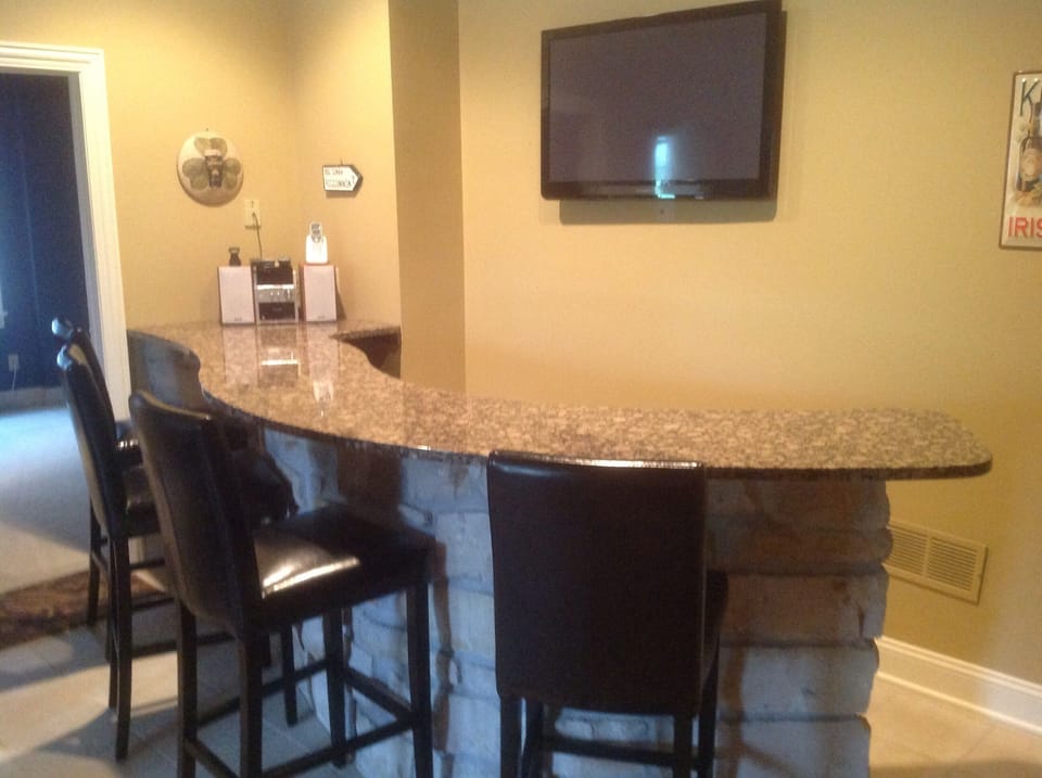 Lower Level Entertainment Area