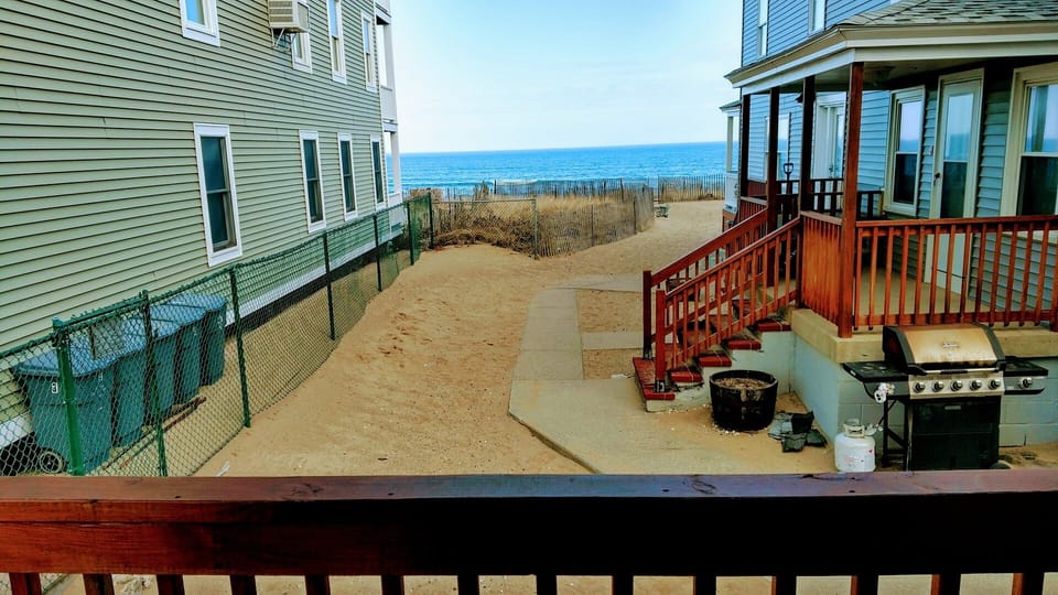 Ocean View from units C & D porch.