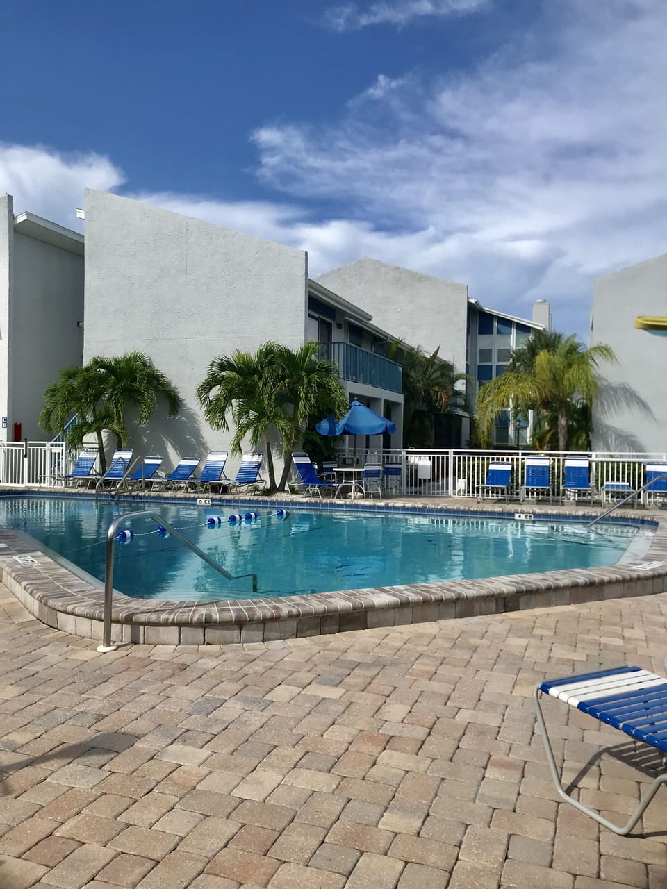 Large main heated pool open until 10:00 pm