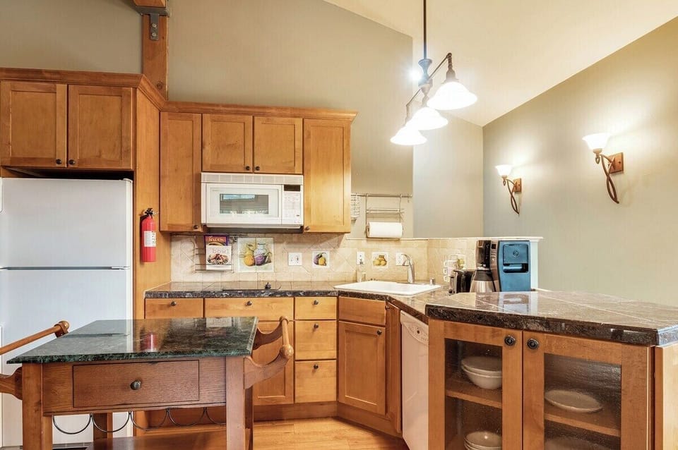 Apartment Kitchen