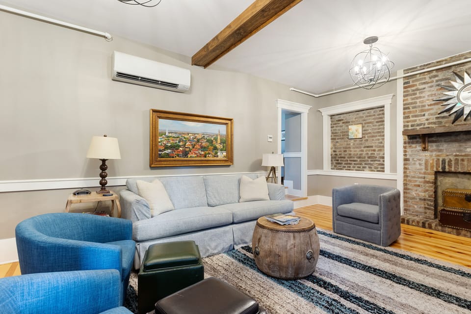 Prime Home on King and Market | Marquee (Suite B)