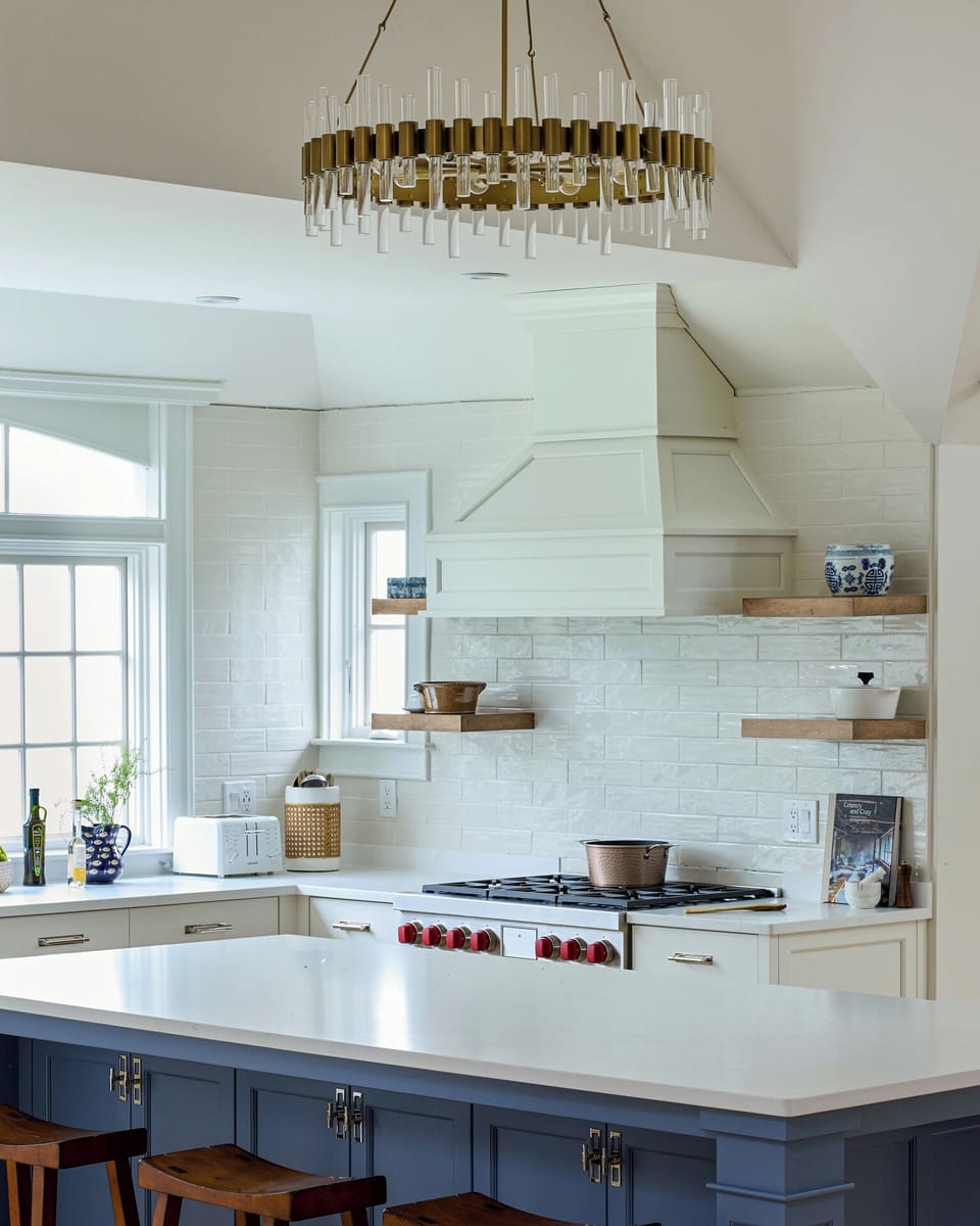 Everything you need is thoughtfully provided, with a fully equipped chef’s kitchen designed for both everyday cooking and entertaining.