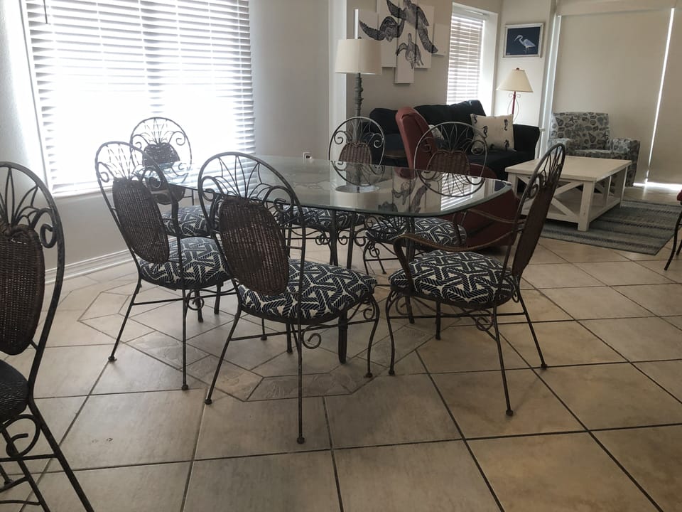 Dining room seats six.