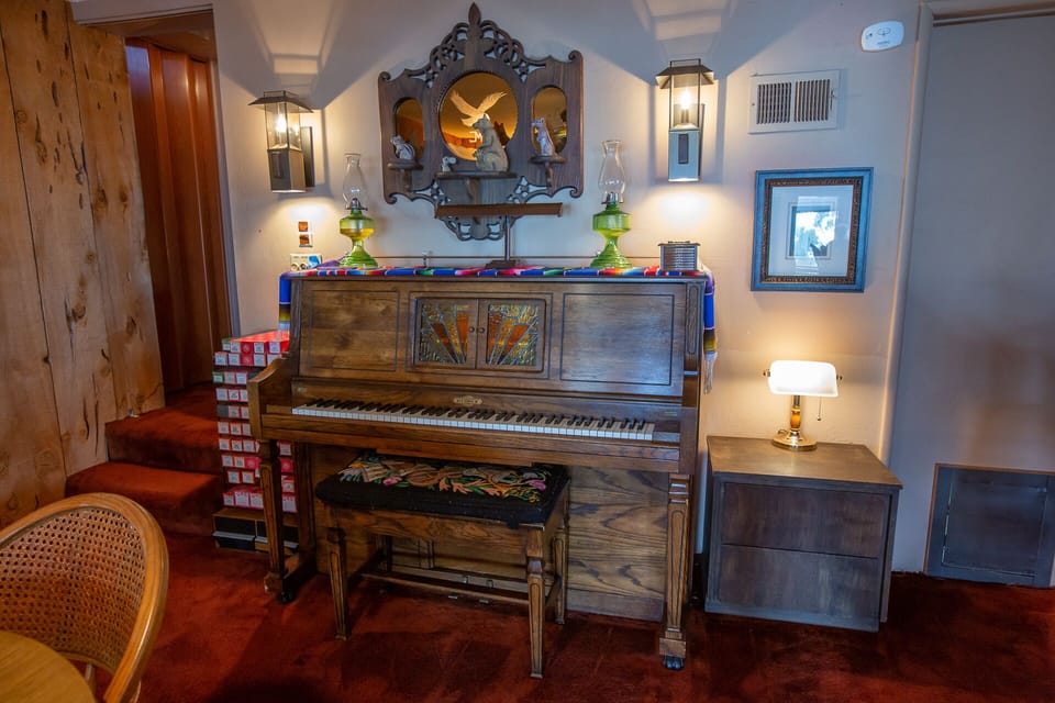 Player Piano w/100 songs