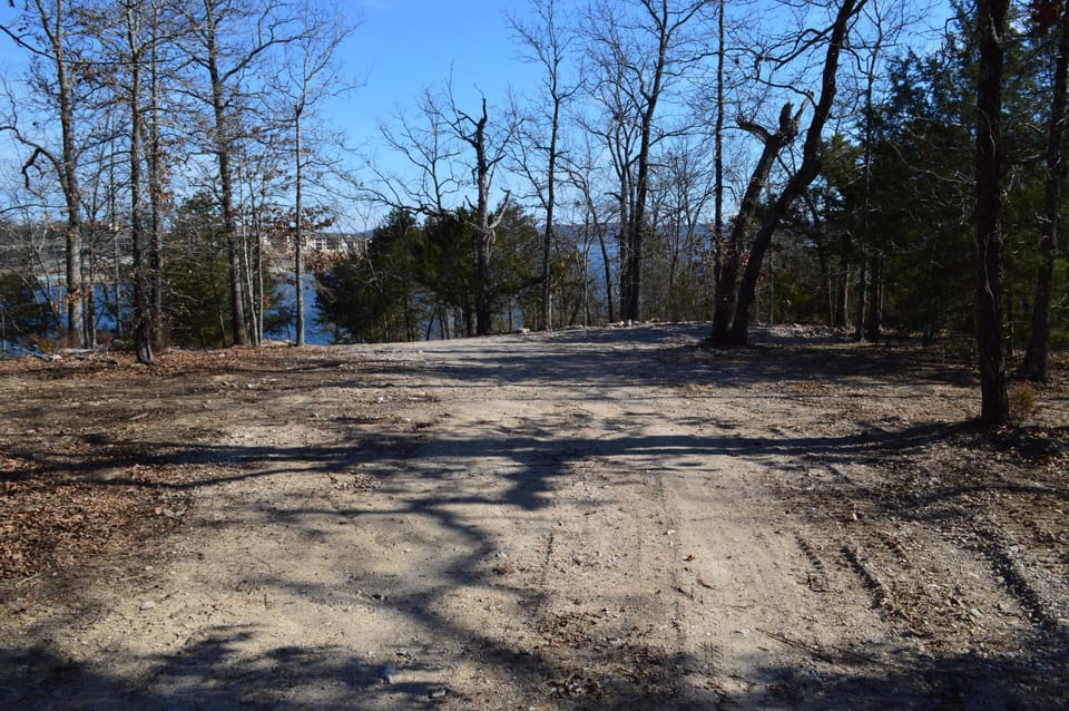 The path down to Table Rock Lake