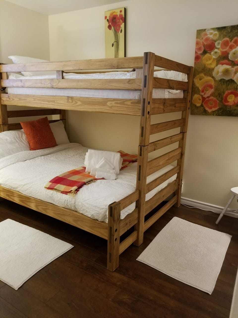 Second bedroom with double and single bed.