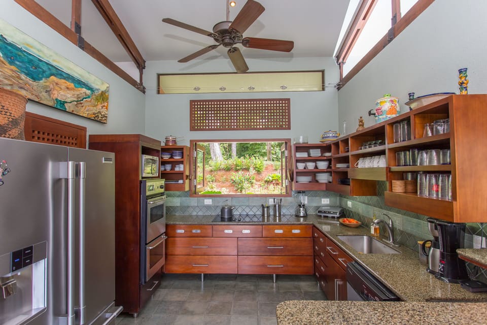 Prepare meals in the fully equipped kitchen, or let us bring in a local chef. 