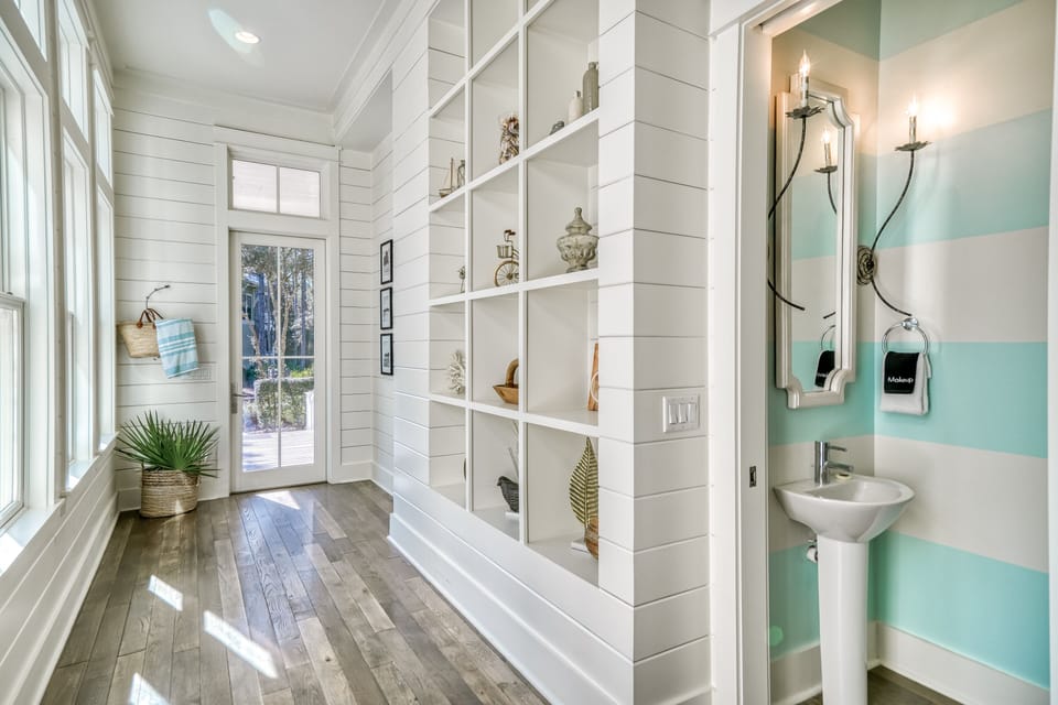 Entrance Hallway & Powder Room