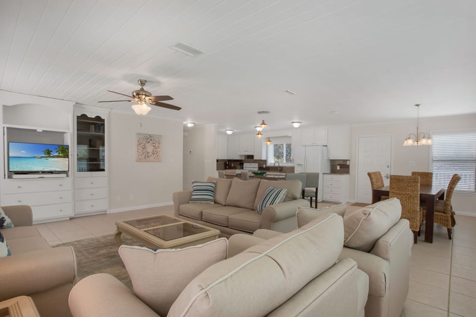 Upstairs Main Living/Dining/Kitchen Area 