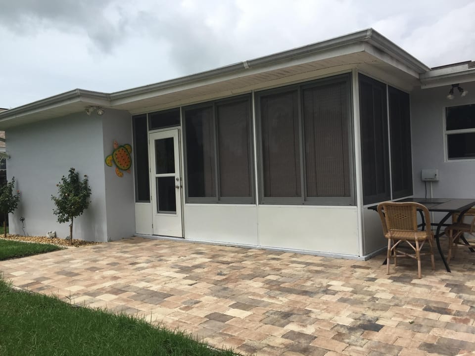 Private Patio, perfect for dining outside, catching some sun or just hanging out
