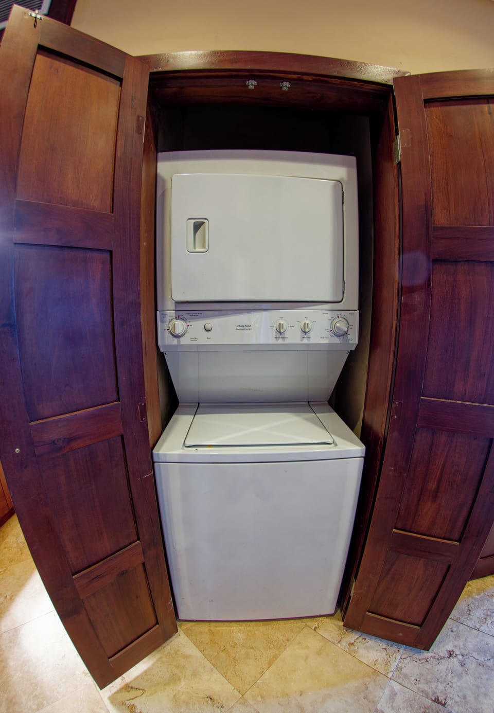 Washer/dryer (combo 369/370) - Line dry on hooks & line in bath for best results