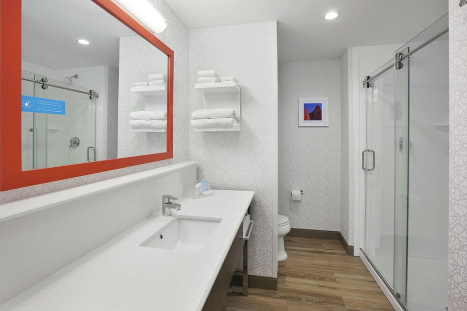 Bathroom shower