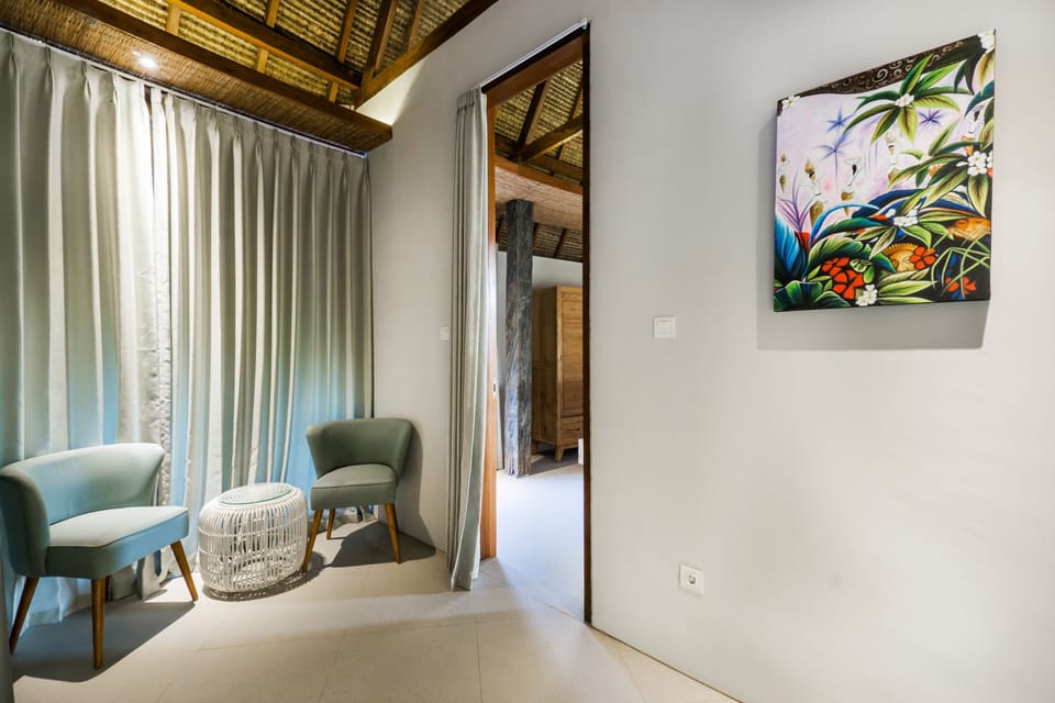 Comfort Villa, 4 Bedrooms (Indah) | Room amenity