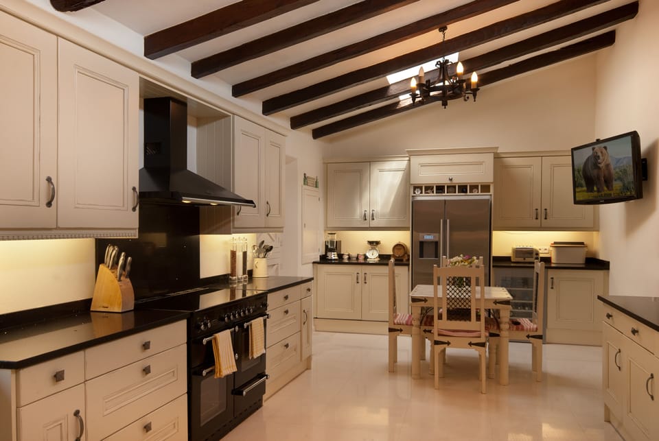 Luxury Chef's Kitchen