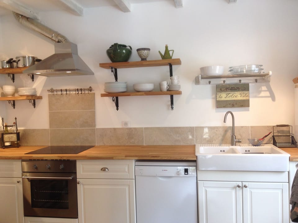 New Kitchen 2016
La Dolce Vita - The Italian Border is only 100kms