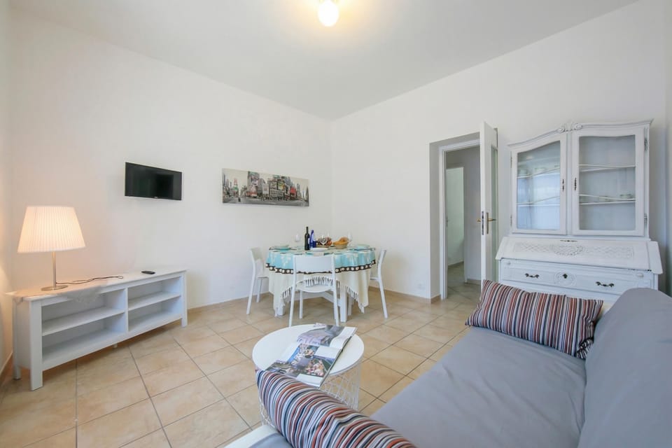 Living and dining room