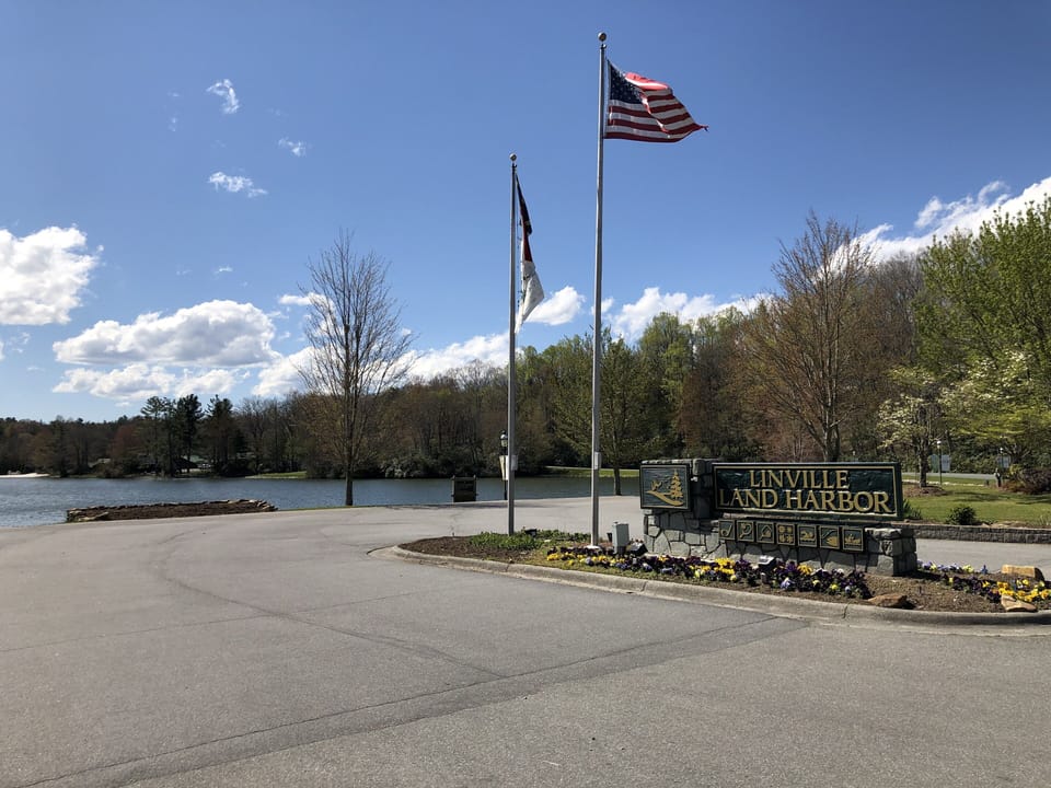 Linville Land Harbor entrance. 