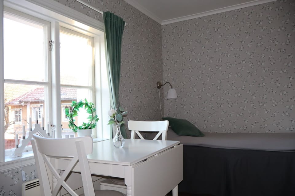 Triple Room | Individually decorated, individually furnished, blackout drapes