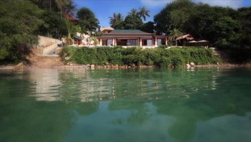 5 Bedroom Sea Front Villa - Koh Phangan