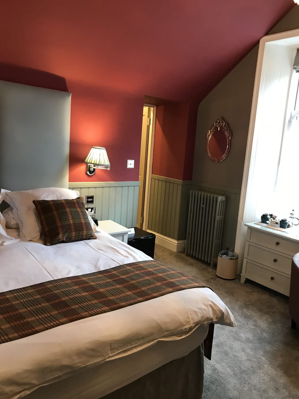 Double Room | Blackout drapes, WiFi (free), bed sheets