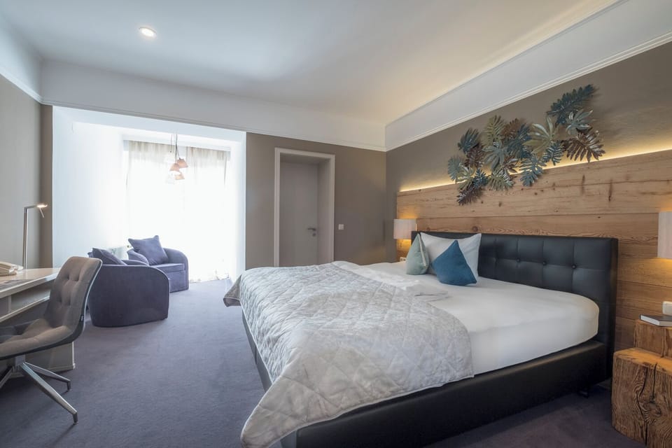 Superior Double Room | Desk, free WiFi, bed sheets
