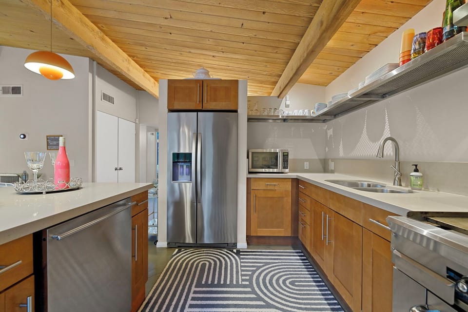 Plenty of counter space!