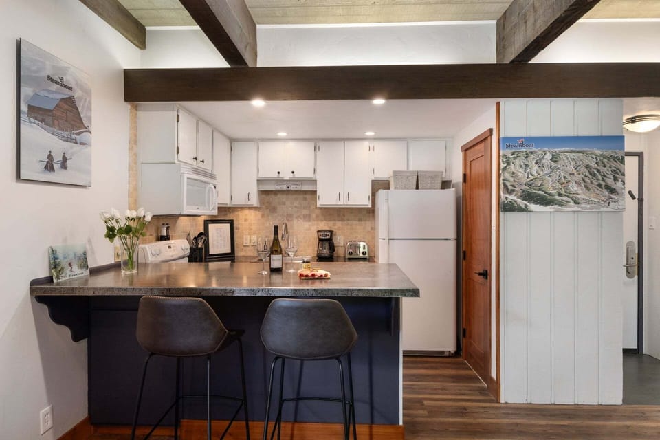 Fully Equipped Kitchen, with Pantry