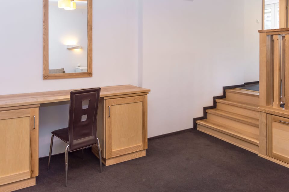Apartment, Non Smoking, Terrace (20) | Desk, WiFi (free), bed sheets