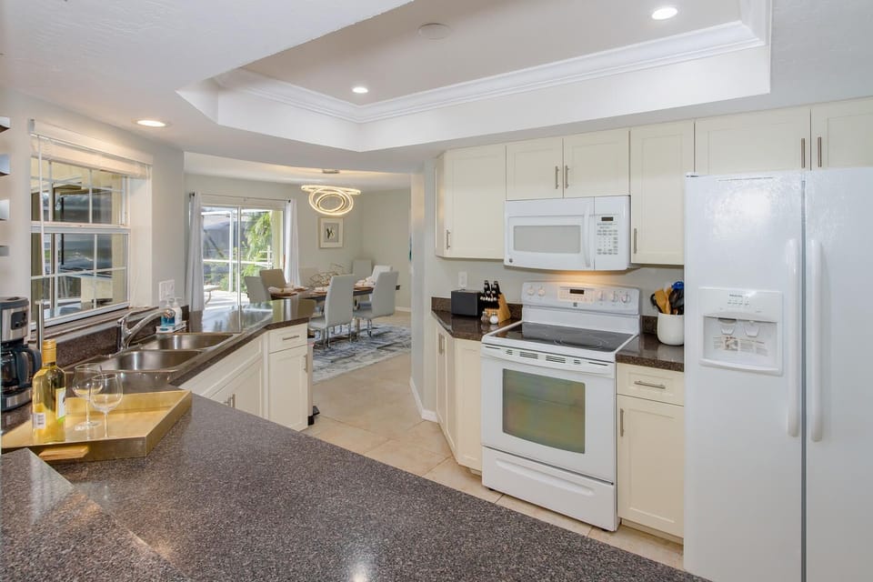 Newly Remodeled Kitchen