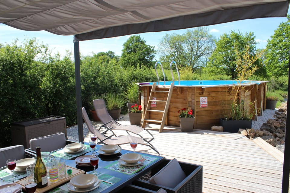 Private bbq & pool terrace