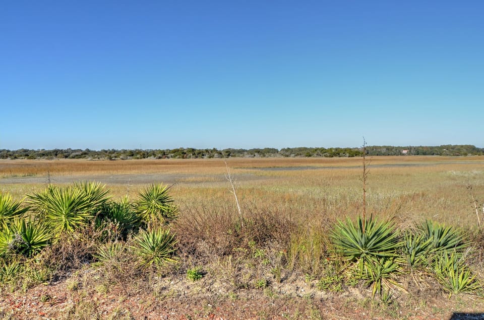 View across Ocean Blvd West.