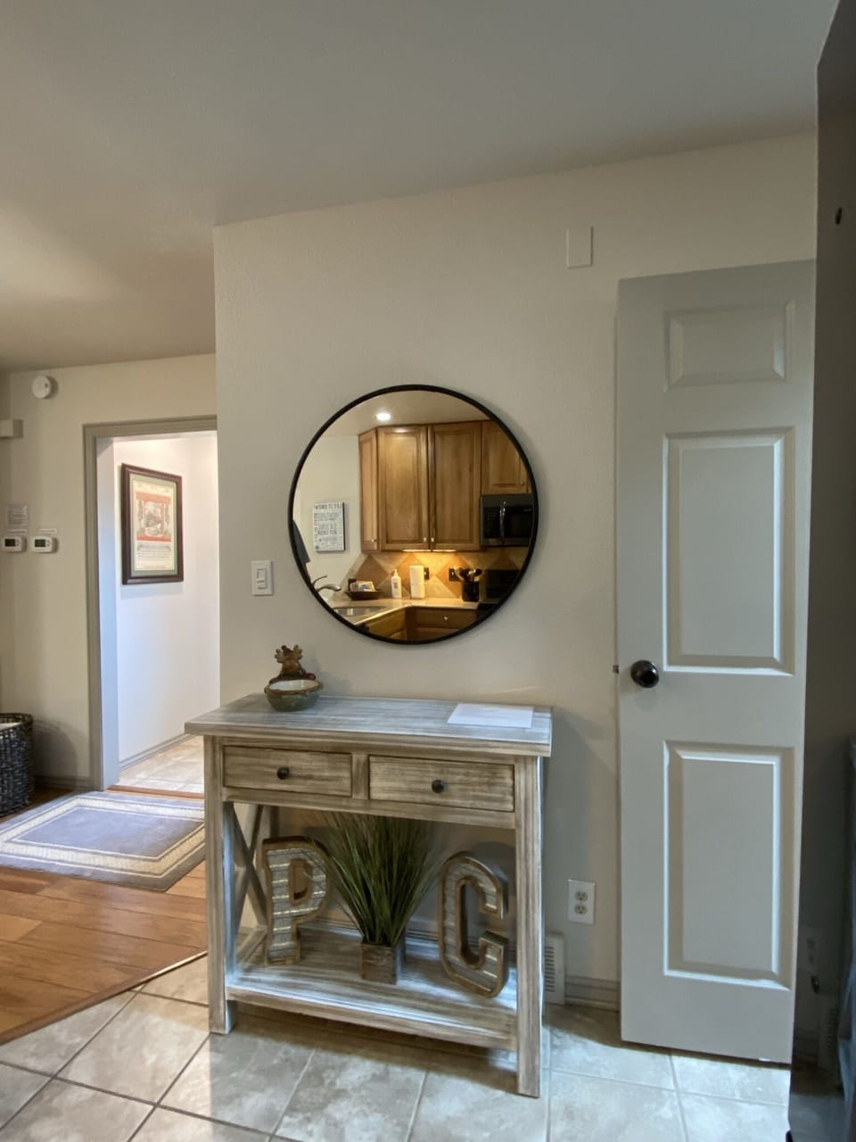 DECORATIVE SIDE TABLE FOR KEYS, ETC.
