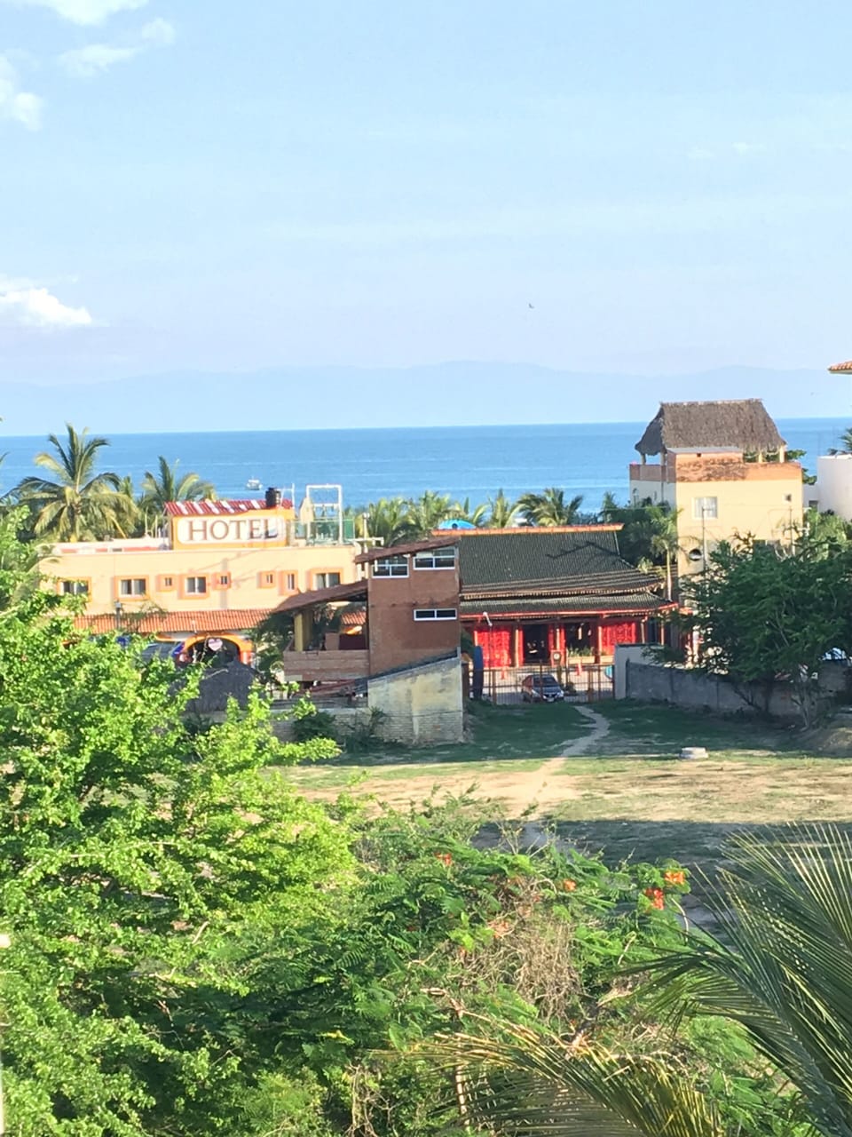 Front balcony view of the ocean 