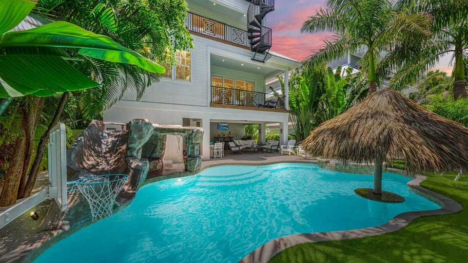Private Pool w/Spa, Water Slide, and Lounge Area