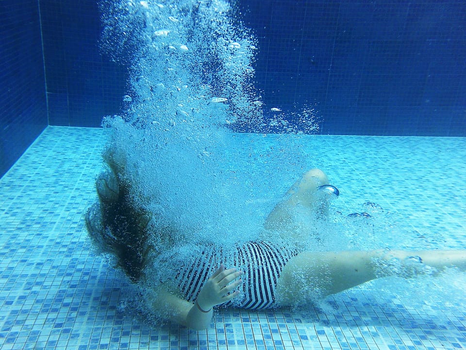 Dive into paradise
