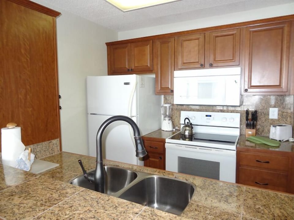 well equipped kitchen