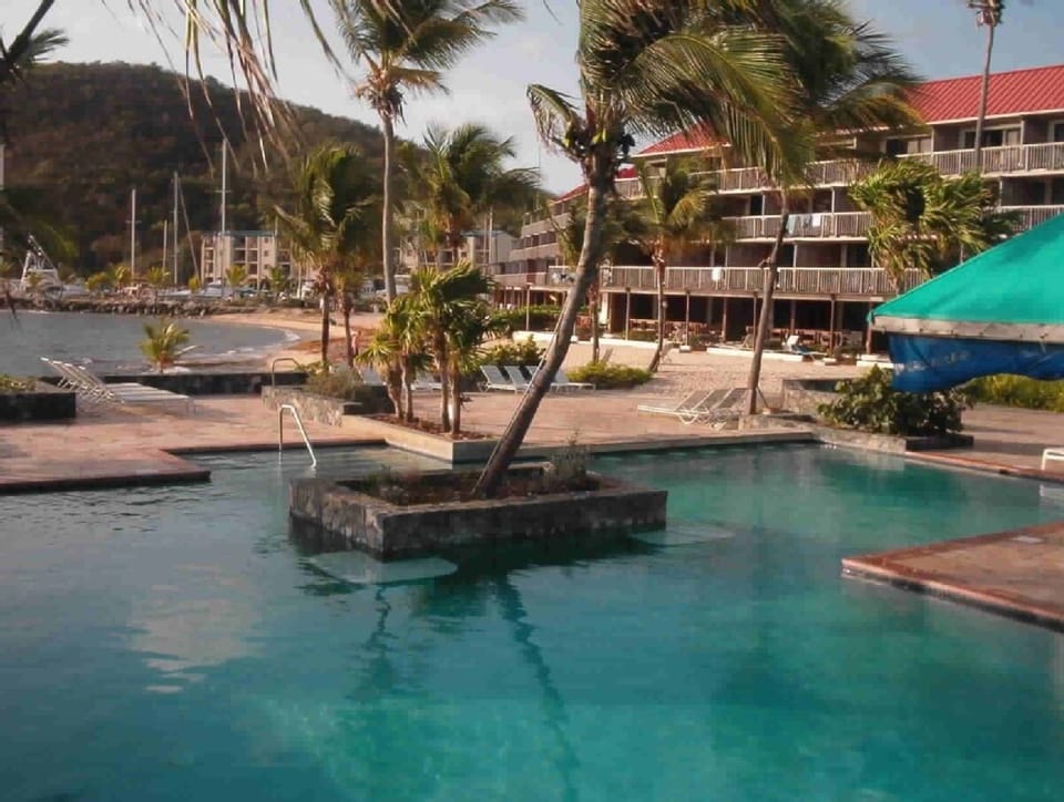 A 4' pool for adults with a shallow section for kids