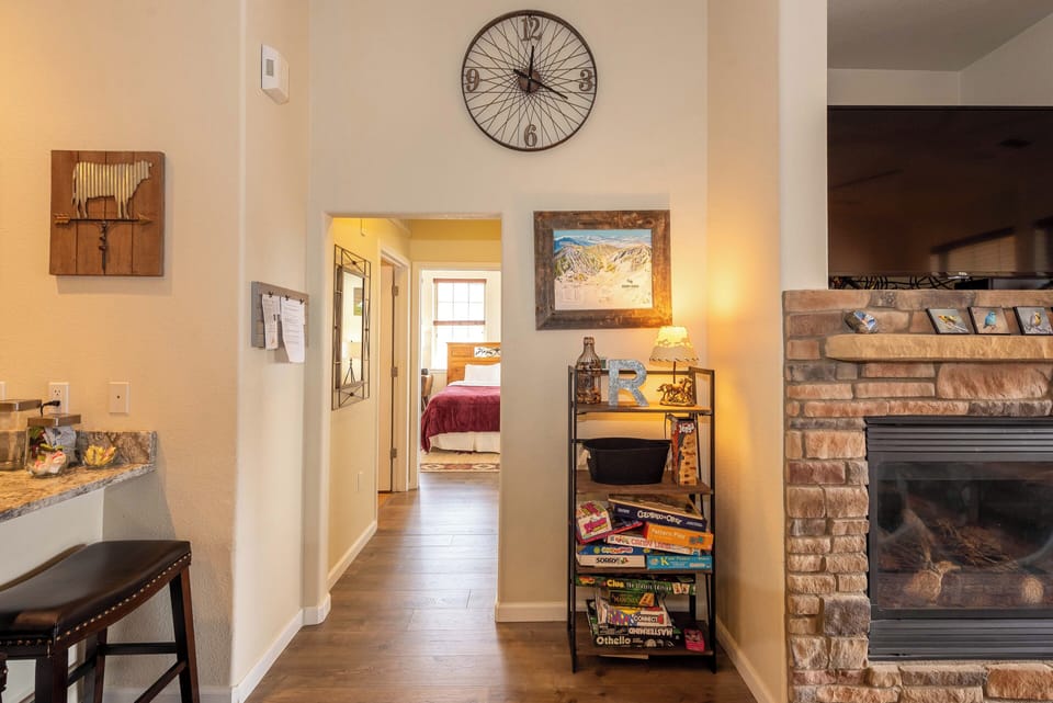 Some games available! Short hall separates bedrooms from the rest of the space